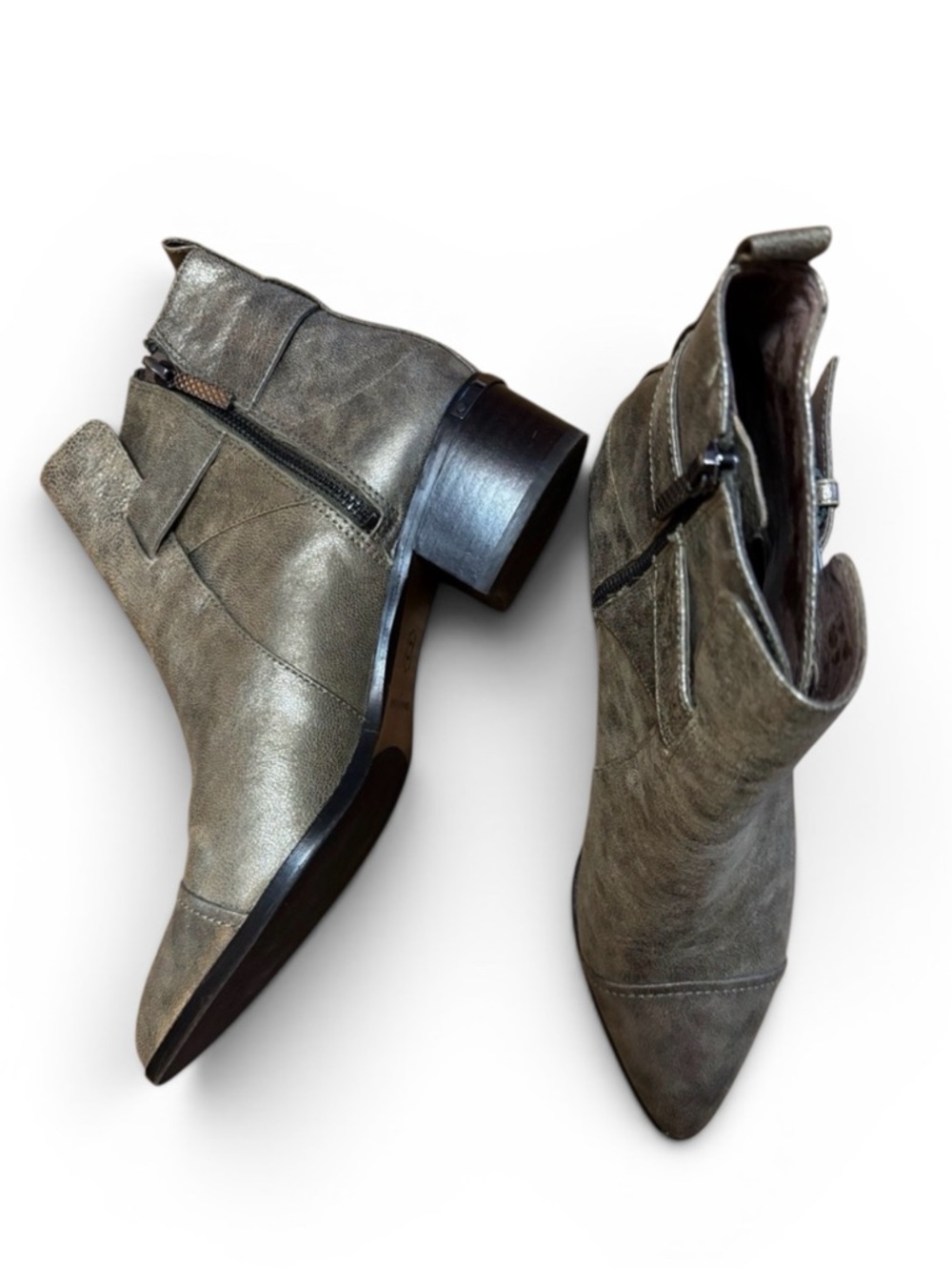 Donald J. Pliner Leather Metallic Green Khaki Pointy Toe Ankle Boots, 8